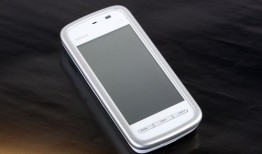 5800XM真正3G接班人 多彩诺基亚5230评测诺基亚5230手机「5800XM真正3G接班人 多彩诺基亚5230评测」